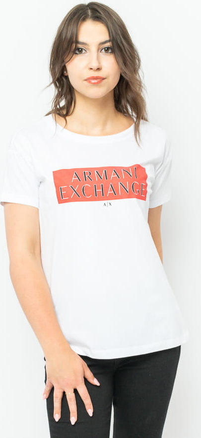 T-shirt Armani Exchange w młodzieżowym stylu