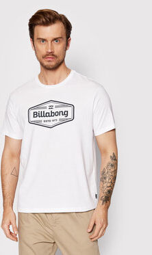 T-shirt Billabong w młodzieżowym stylu