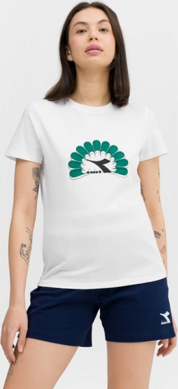 T-shirt Diadora z okrągłym dekoltem w młodzieżowym stylu z krótkim rękawem
