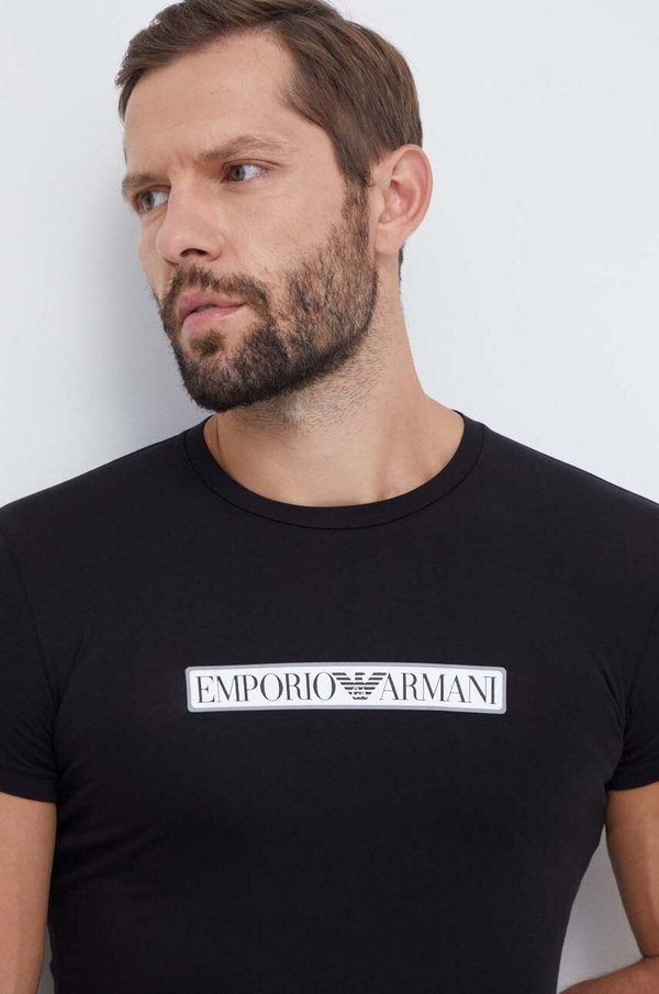 T-shirt Emporio Armani w młodzieżowym stylu z nadrukiem