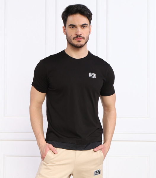 T-shirt Emporio Armani z bawełny w stylu casual z krótkim rękawem