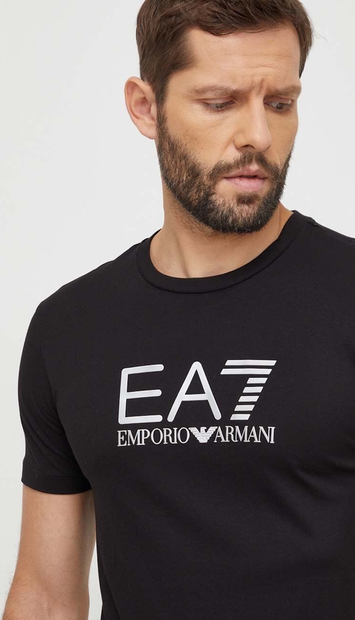T-shirt Emporio Armani z krótkim rękawem w młodzieżowym stylu z bawełny
