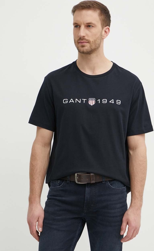 T-shirt Gant z nadrukiem w młodzieżowym stylu z krótkim rękawem