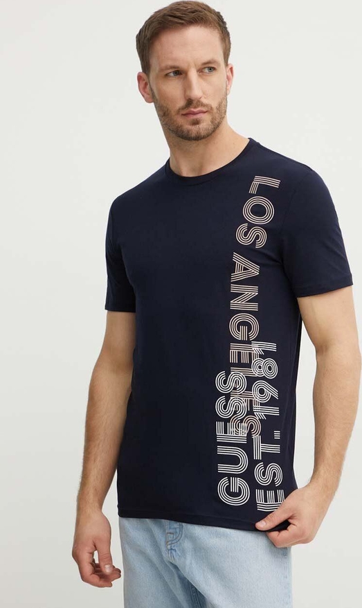 T-shirt Guess z krótkim rękawem w młodzieżowym stylu z nadrukiem
