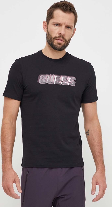 T-shirt Guess z krótkim rękawem z nadrukiem w młodzieżowym stylu