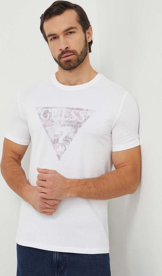 T-shirt Guess z krótkim rękawem z nadrukiem w młodzieżowym stylu