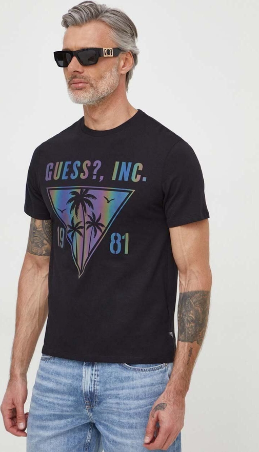 T-shirt Guess z nadrukiem z bawełny w młodzieżowym stylu