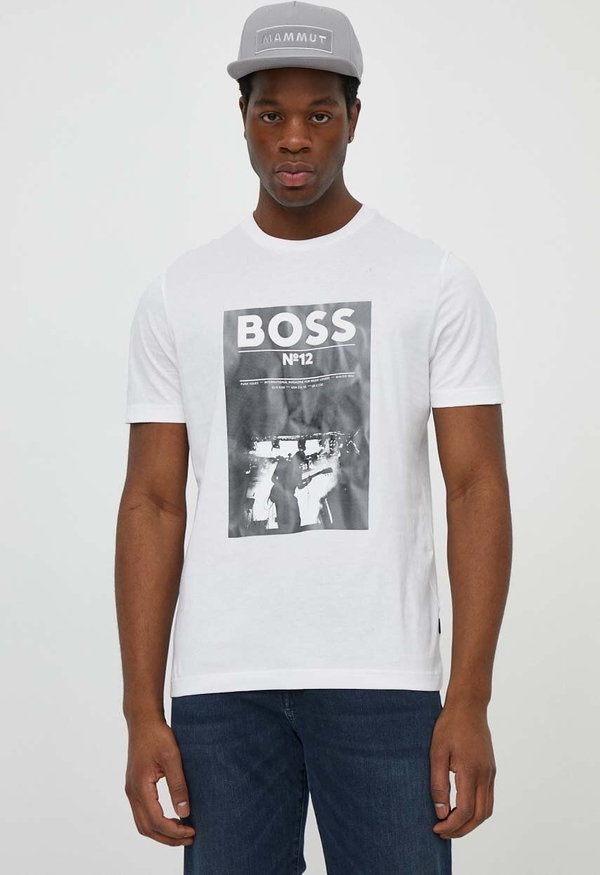 T-shirt Hugo Boss z bawełny z krótkim rękawem