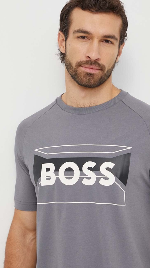 T-shirt Hugo Boss z bawełny z krótkim rękawem w młodzieżowym stylu