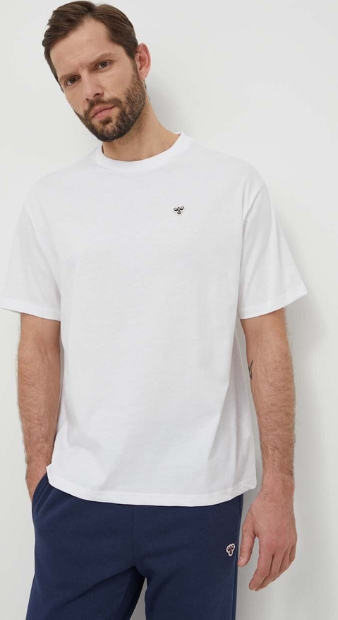 T-shirt Hummel z bawełny w stylu casual z krótkim rękawem