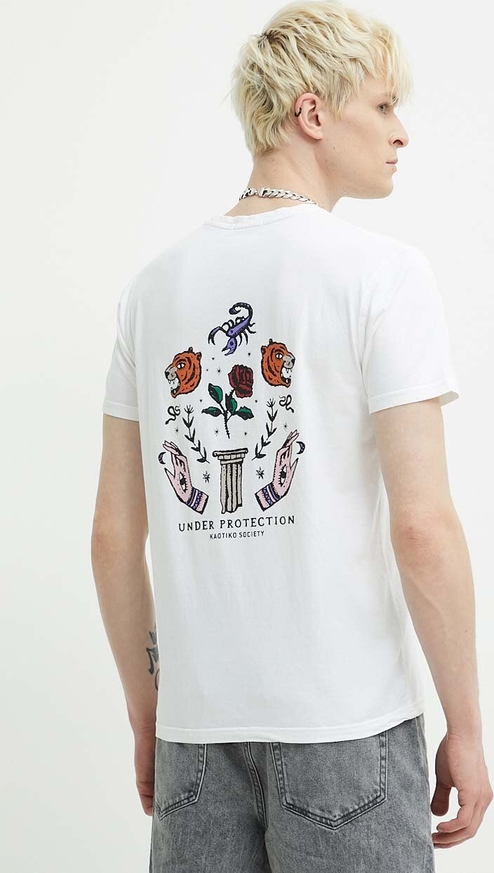 T-shirt Kaotiko w młodzieżowym stylu z bawełny z nadrukiem