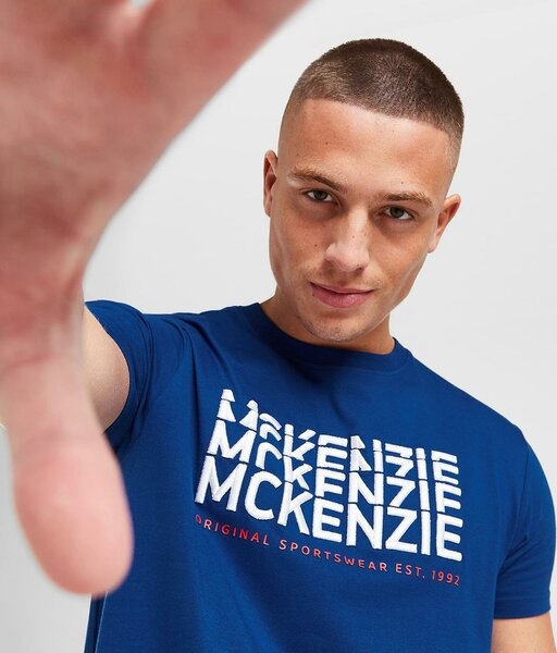 T-shirt Mckenzie w młodzieżowym stylu