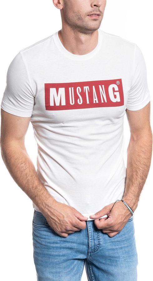 T-shirt Mustang z bawełny z krótkim rękawem