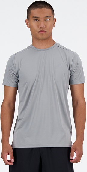 T-shirt New Balance w sportowym stylu z krótkim rękawem
