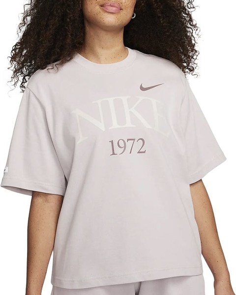 T-shirt Nike w stylu klasycznym z okrągłym dekoltem z krótkim rękawem