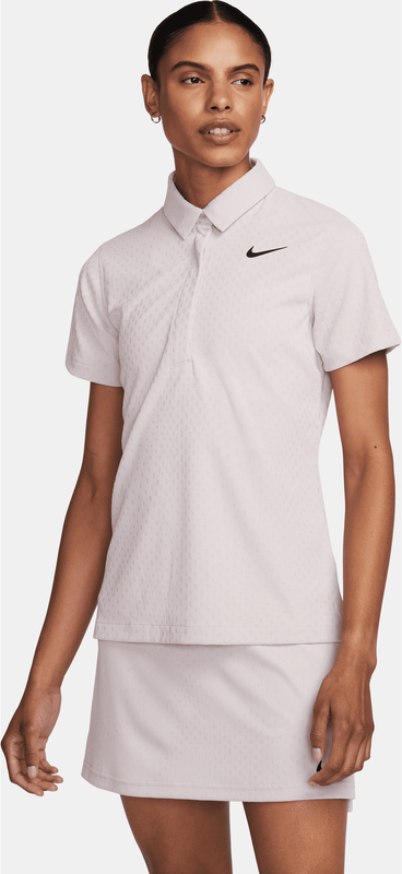 T-shirt Nike z kołnierzykiem z krótkim rękawem w sportowym stylu