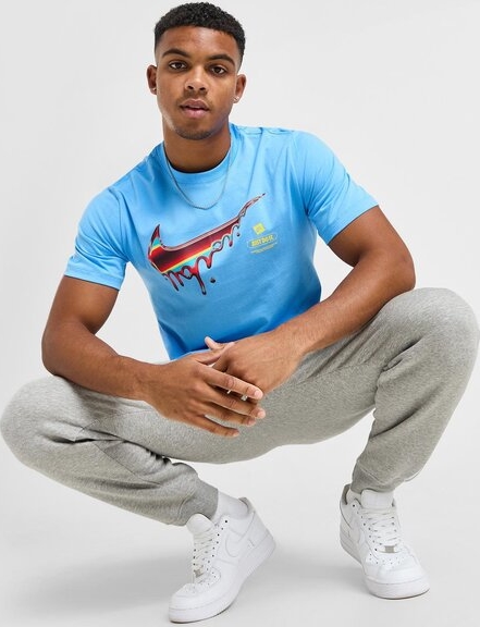 T-shirt Nike z krótkim rękawem z nadrukiem
