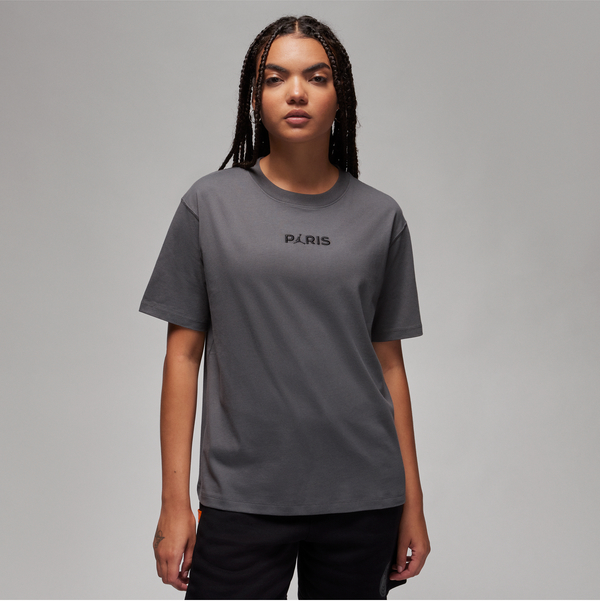 T-shirt Nike z okrągłym dekoltem w młodzieżowym stylu z bawełny