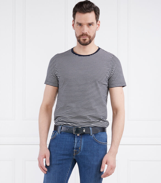 T-shirt Oscar Jacobson z krótkim rękawem z bawełny w stylu casual