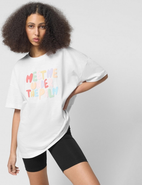 T-shirt Outhorn z bawełny w młodzieżowym stylu z krótkim rękawem