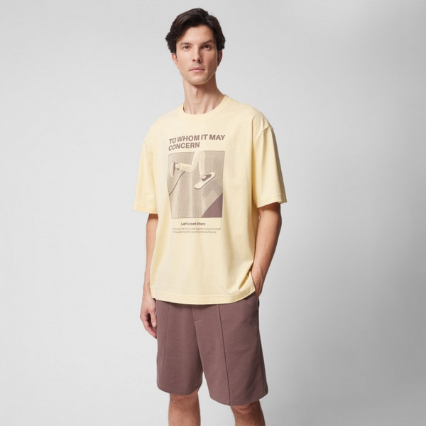 T-shirt Outhorn z nadrukiem z bawełny z krótkim rękawem