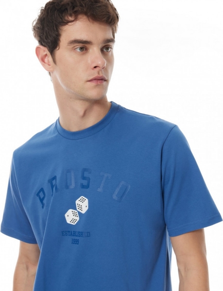 T-shirt Prosto. w młodzieżowym stylu z żakardu z nadrukiem