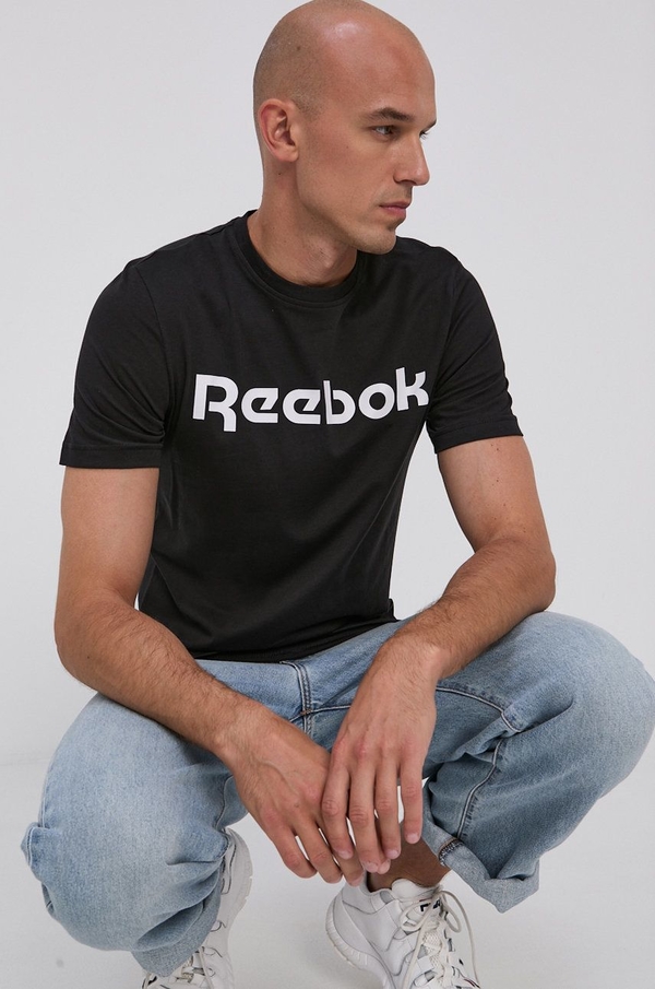 T-shirt Reebok w młodzieżowym stylu z bawełny