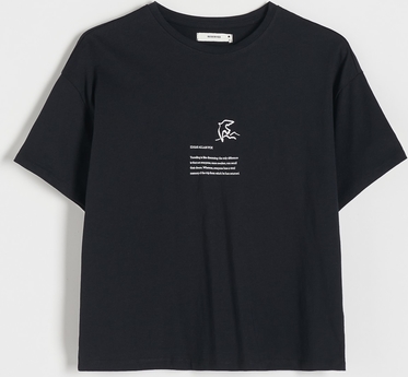 T-shirt Reserved z nadrukiem z okrągłym dekoltem z krótkim rękawem