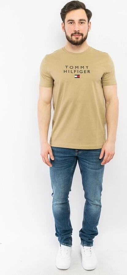 T-shirt Tommy Hilfiger z krótkim rękawem z bawełny w młodzieżowym stylu