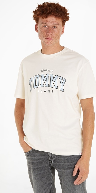 T-shirt Tommy Jeans z bawełny w młodzieżowym stylu z krótkim rękawem