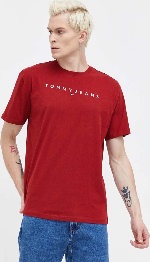 T-shirt Tommy Jeans z bawełny z krótkim rękawem