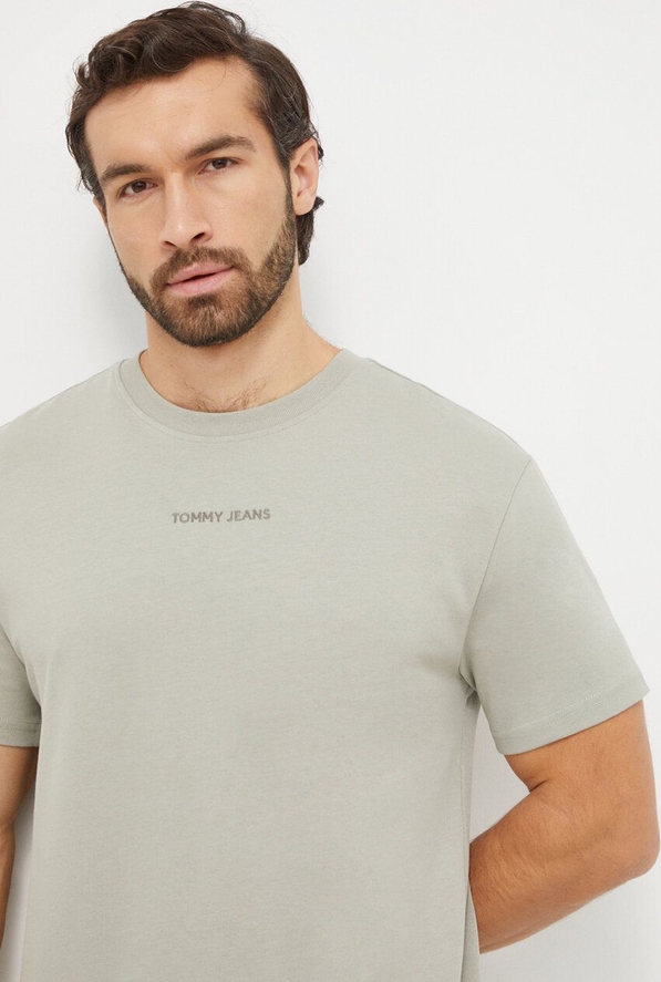 T-shirt Tommy Jeans z krótkim rękawem w stylu casual z bawełny