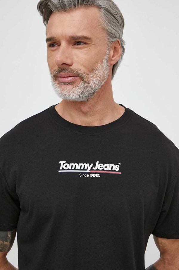 T-shirt Tommy Jeans z krótkim rękawem z nadrukiem