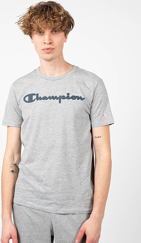 T-shirt ubierzsie.com w sportowym stylu