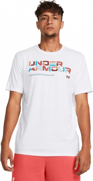 T-shirt Under Armour z krótkim rękawem z bawełny w sportowym stylu