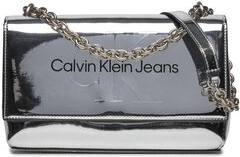 Torebka Calvin Klein mała matowa