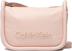 Torebka Calvin Klein matowa w stylu casual na ramię