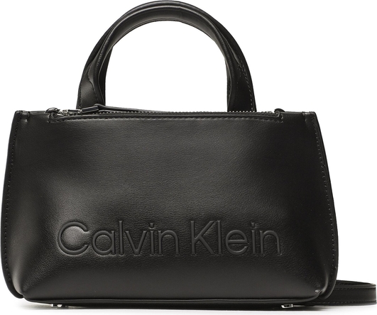 Torebka Calvin Klein na ramię średnia w stylu glamour