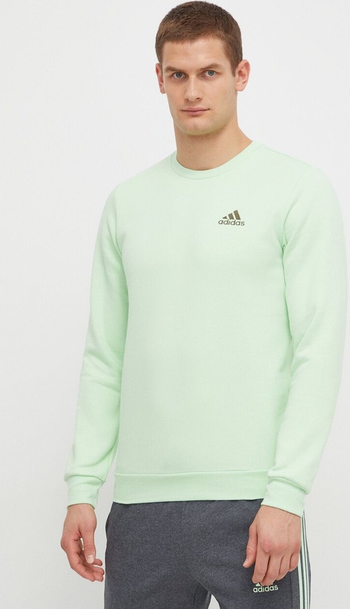 Zielona bluza Adidas w sportowym stylu