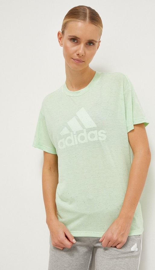 Zielona bluzka Adidas w sportowym stylu