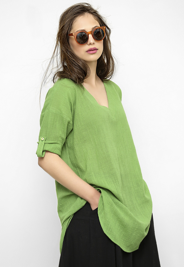 Zielona bluzka Freeshion z lnu z dekoltem w kształcie litery v