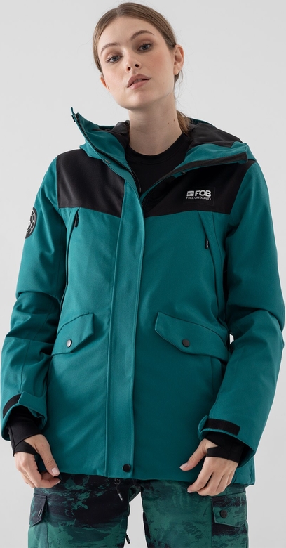 Zielona kurtka 4F snowboardowa krótka w sportowym stylu