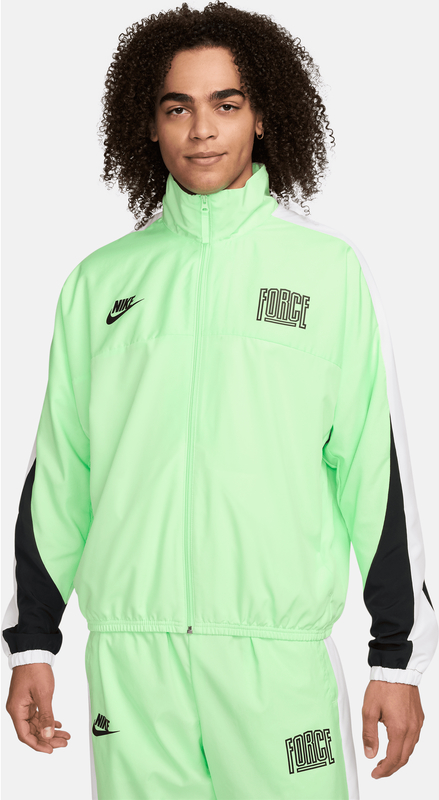 Zielona kurtka Nike w stylu klasycznym krótka