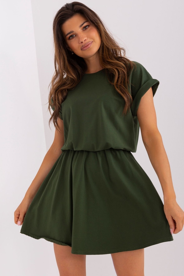 Zielona sukienka 5.10.15 w stylu casual mini z okrągłym dekoltem