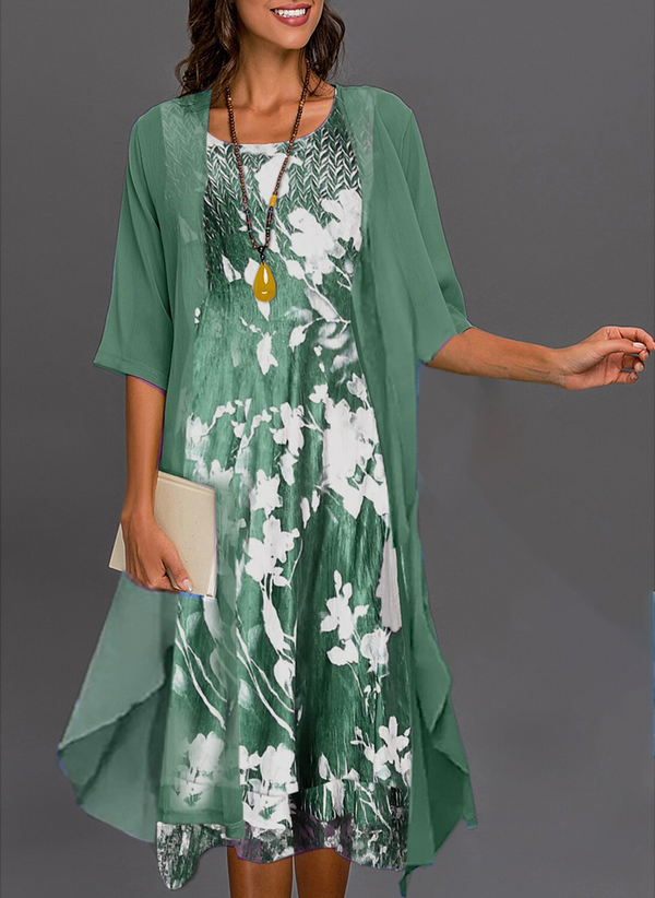 Zielona sukienka Attirra mini z długim rękawem oversize