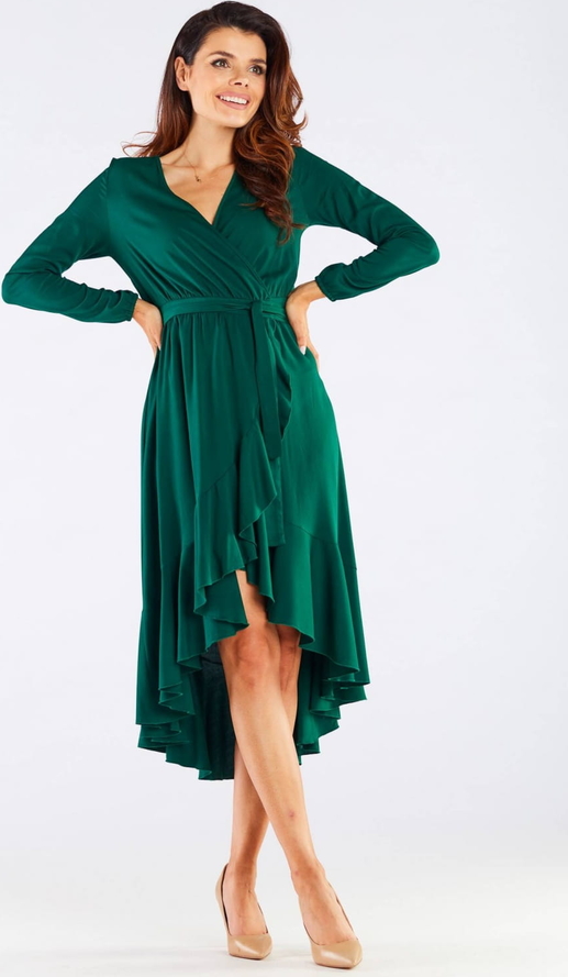Zielona sukienka Awama z dekoltem w kształcie litery v