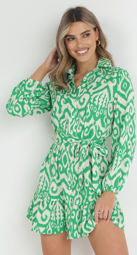 Zielona sukienka born2be mini w stylu casual z dekoltem w kształcie litery v