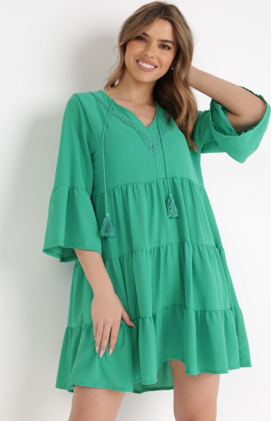 Zielona sukienka born2be w stylu boho