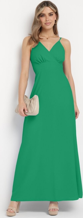 Zielona sukienka born2be w stylu klasycznym maxi na ramiączkach
