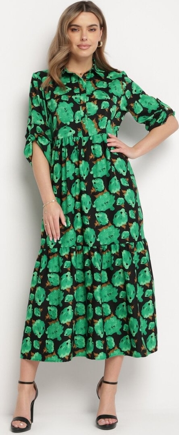 Zielona sukienka born2be z okrągłym dekoltem